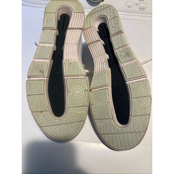 On Cloud “The Roger” Sneakers - Picture 4 of 5